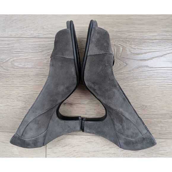 New Aerosoles Gineva Dark Gray Suede Peep Toe Heels 8.5 Buckle Accent 3" Padded - Picture 5 of 11